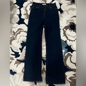 Levi’s Perfectly Slimming Boot Cut Jeans 512.